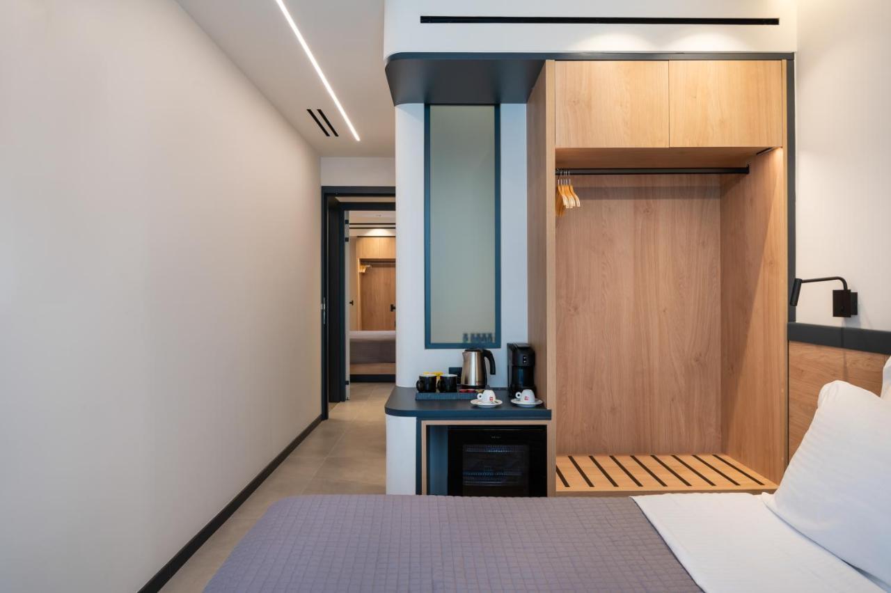 Nema Hotel Атина Екстериор снимка